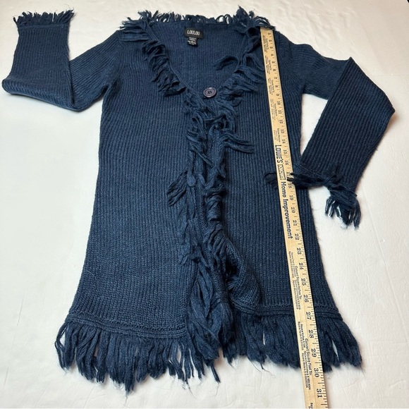 LouLou Sweater/ cardigan - Picture 7 of 10